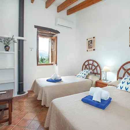 Villa Owl El Campet - Rustic