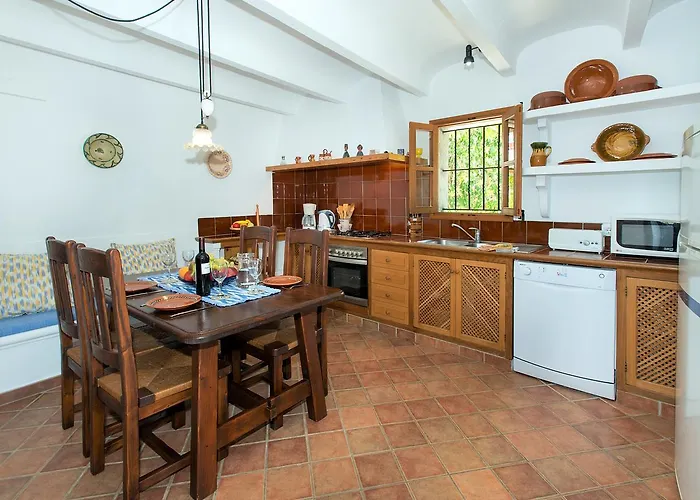 Villa Owl El Campet - Rustic